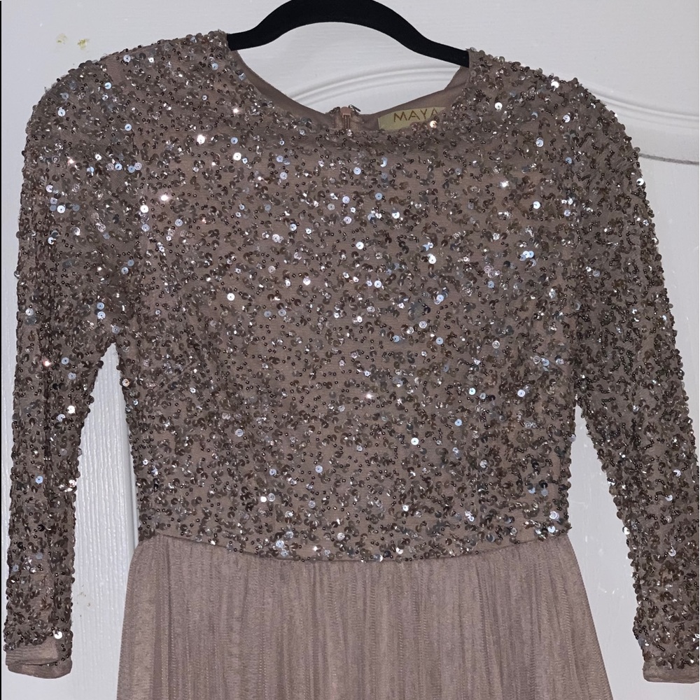 Dress - Picture 3 of 6